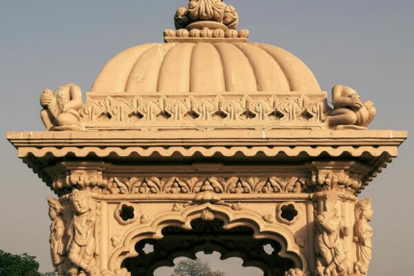 Heritage, Wildlife & Artisan Trails Across Northern Gujarat