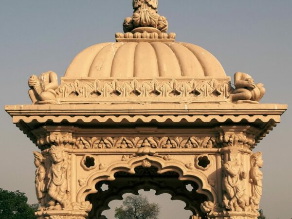 Heritage, Wildlife & Artisan Trails Across Northern Gujarat