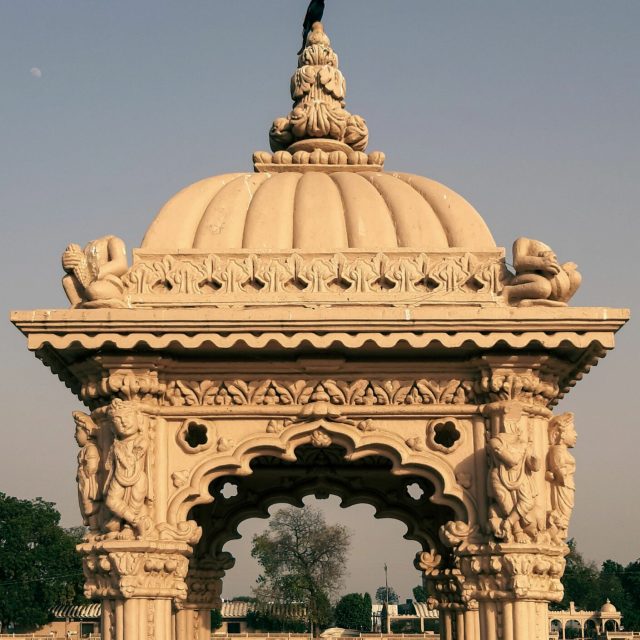 Heritage, Wildlife & Artisan Trails Across Northern Gujarat